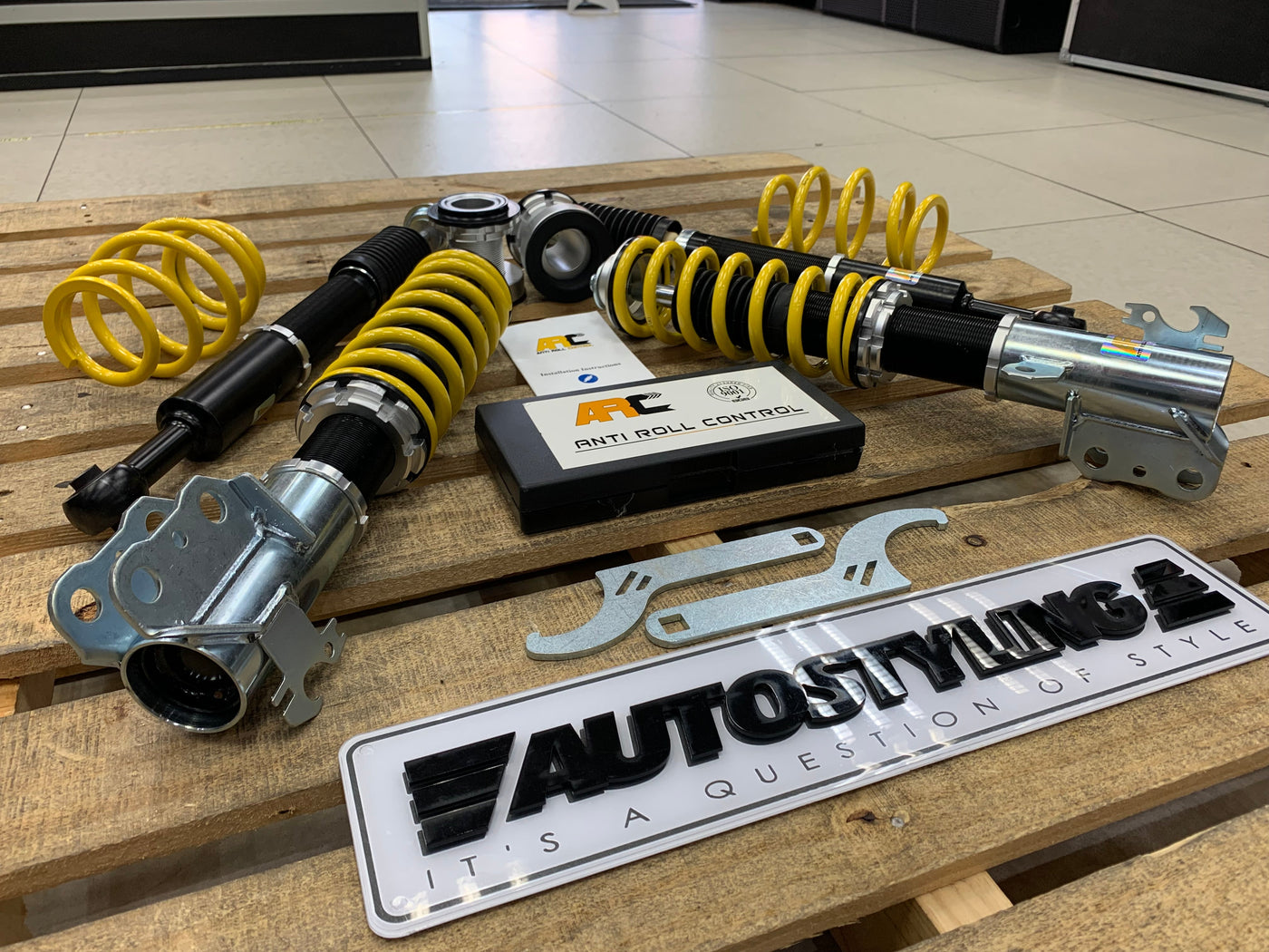 ARC TOYOTA YARIS COILOVERS YELLOW