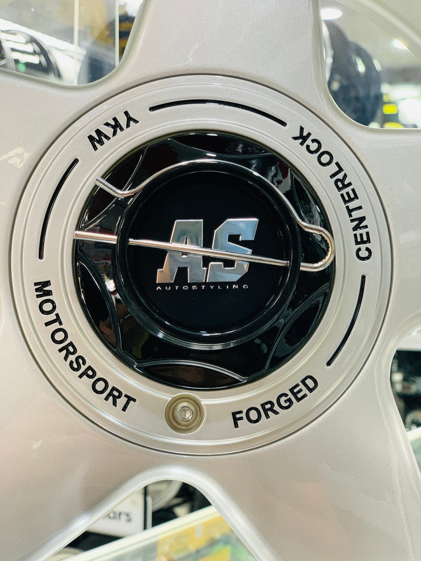 17” AS- 360 8.5/10j WHEELS