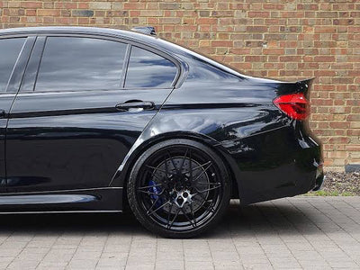 20” M4 COMP GLOSS BLACK