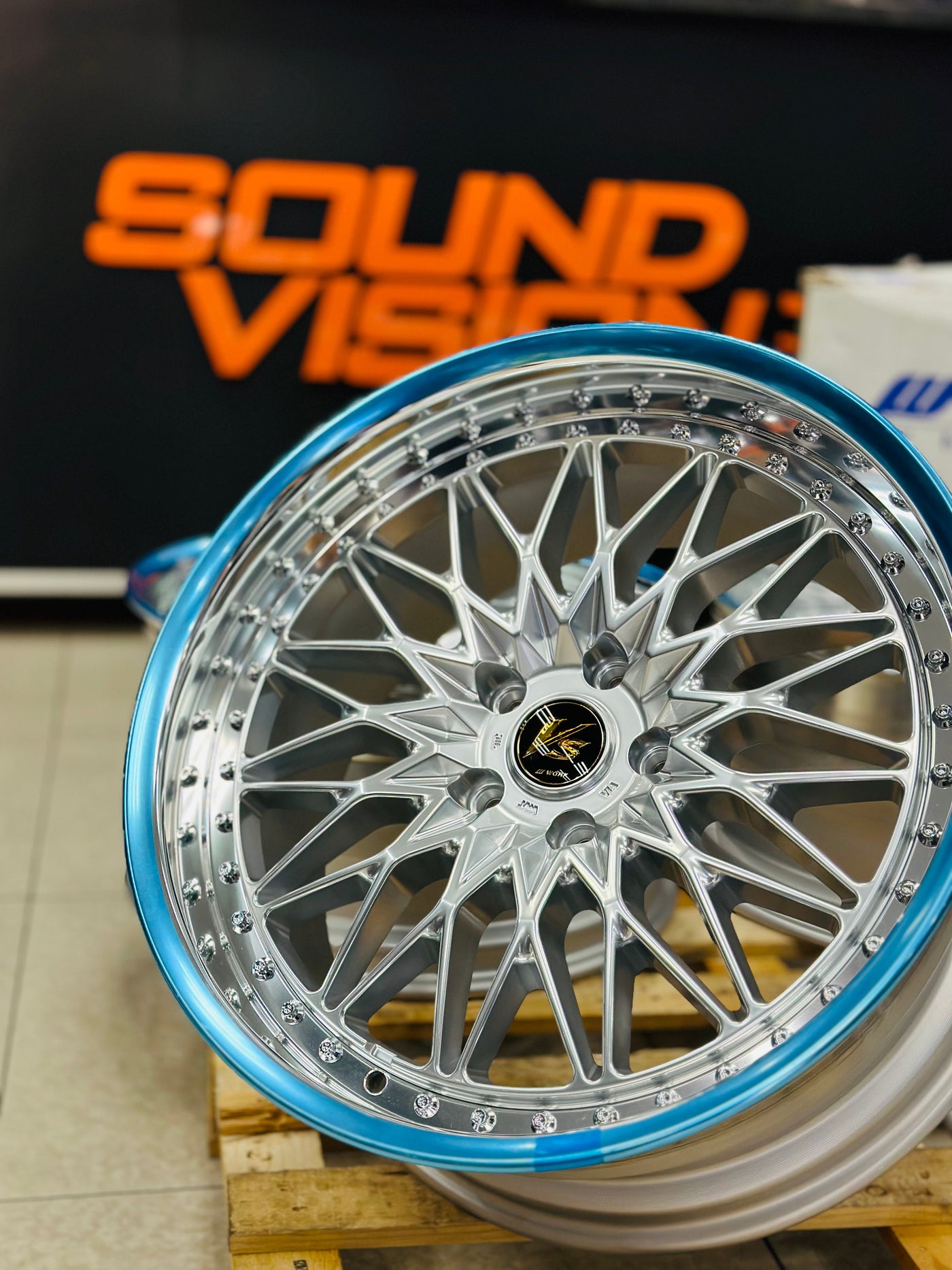 20” WORK VSXV 3pce split wheels 5/120