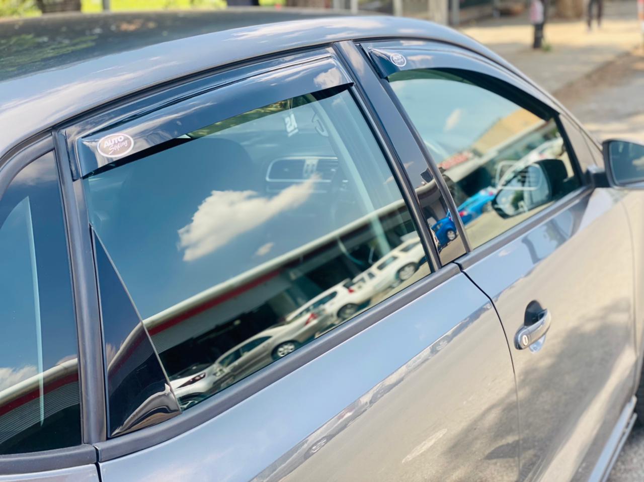 WINDSHIELDS GLOSS BLACK VOLKSWAGEN