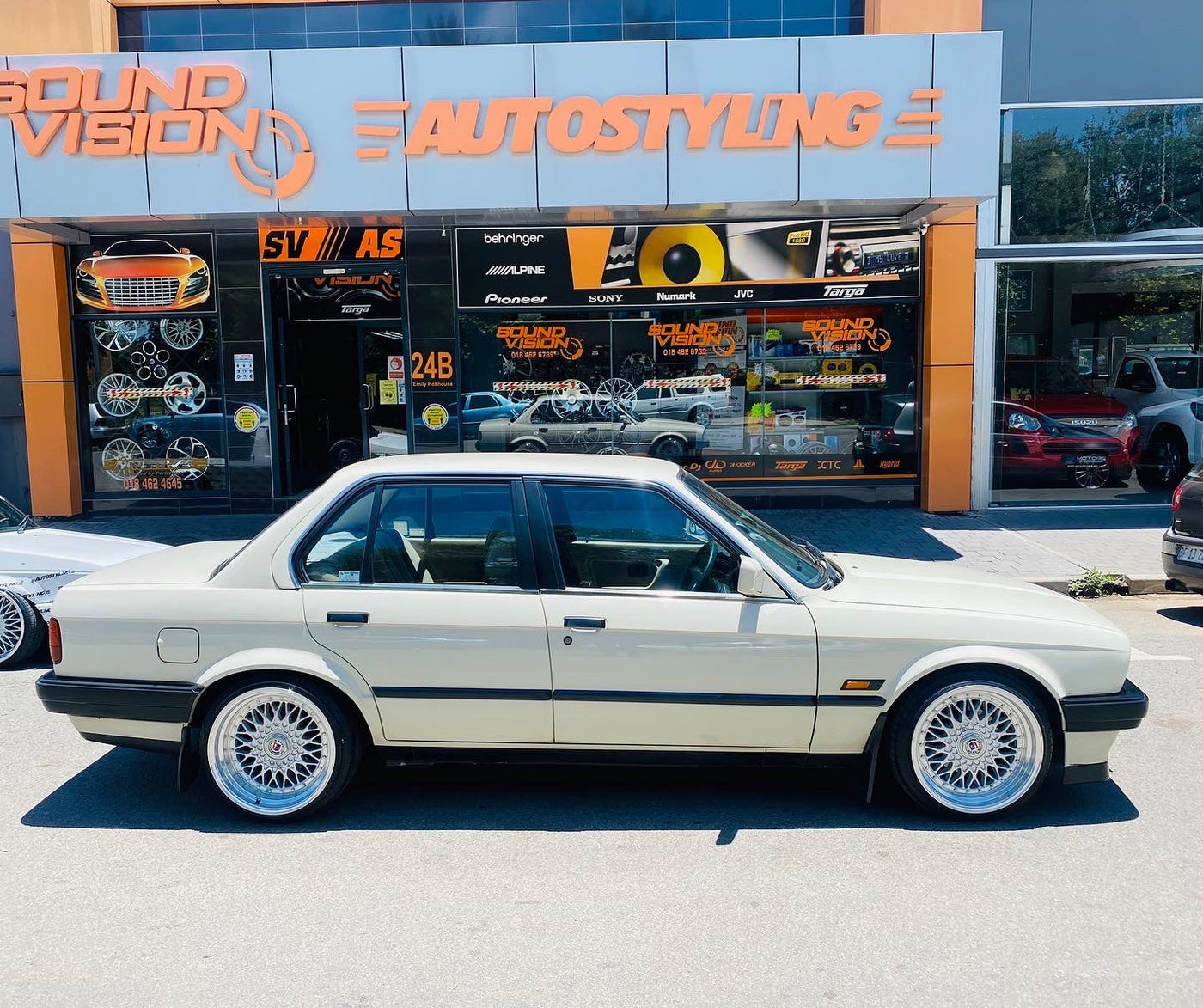 17” AS-MESH 8.5/10j 4/100 4/114 SILVER