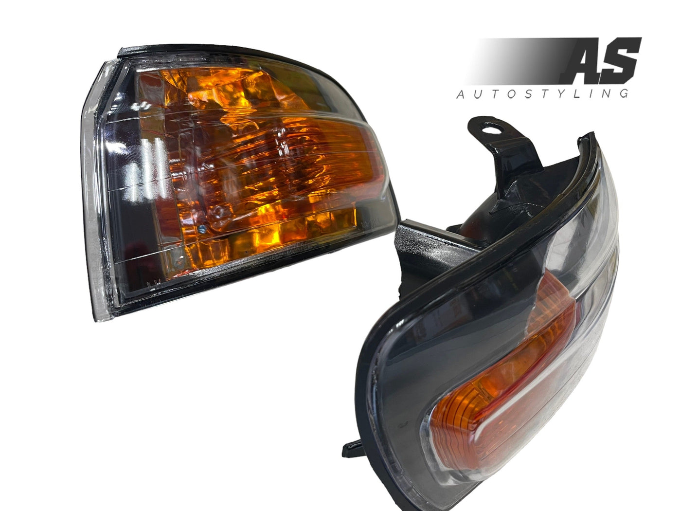 Toyota corolla rsi 95-98 blk/chrome orange corner lamps sold in pair