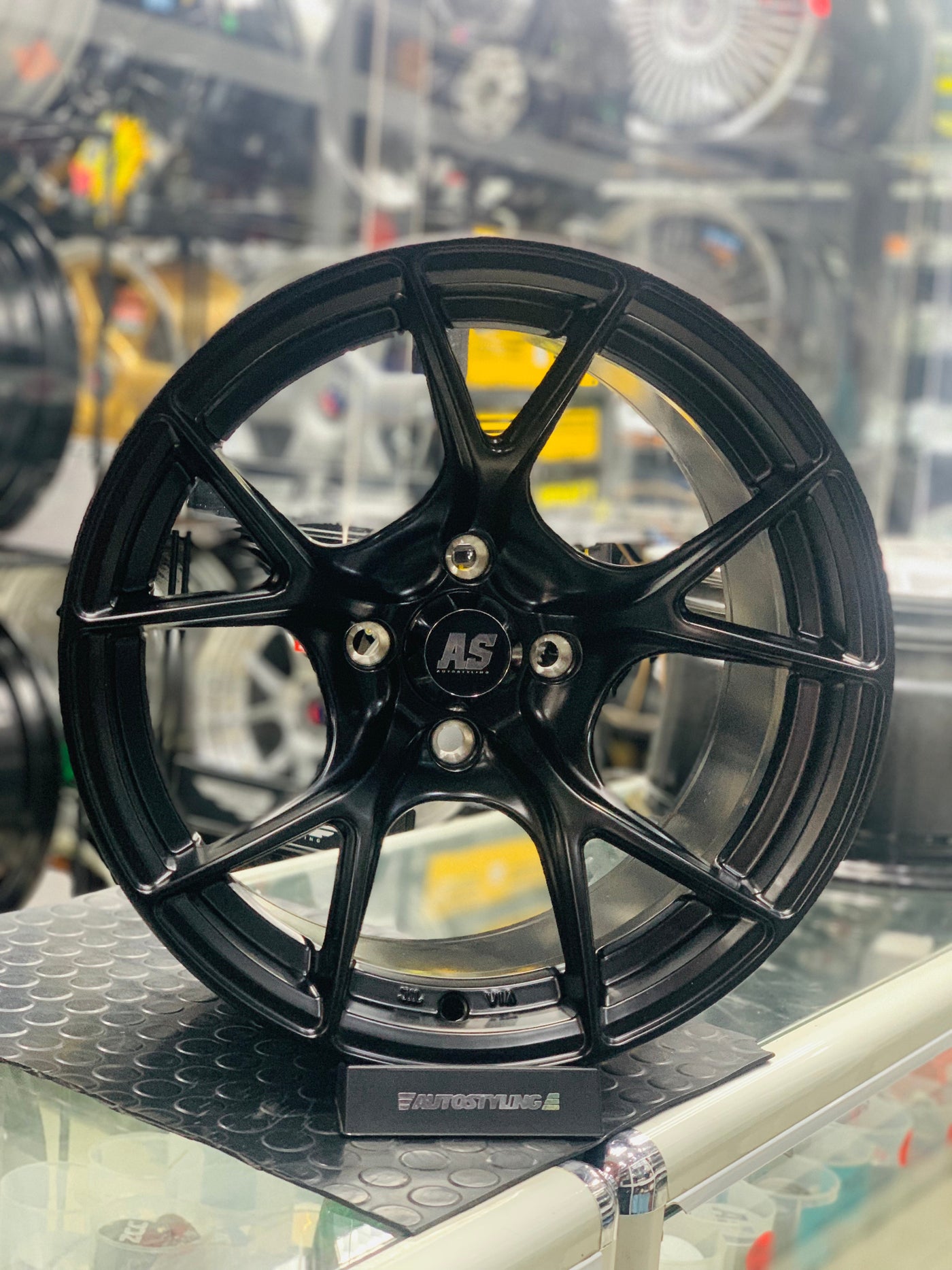 15” AS26 CONCAVE VX1 wheels