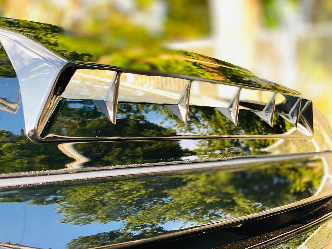 HILUX REVO GRAVEL GUARD BONNET PROTECTOR GLOSS BLACK