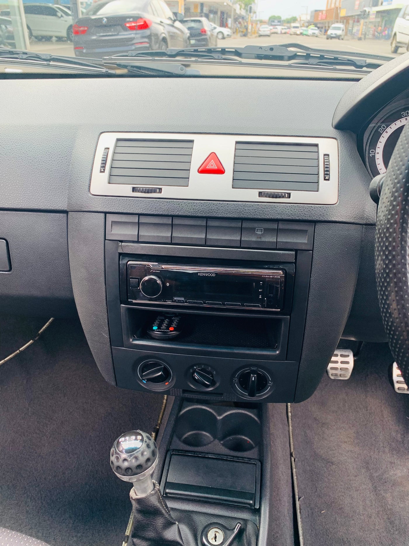 2006 MK1 velociti 1.4i