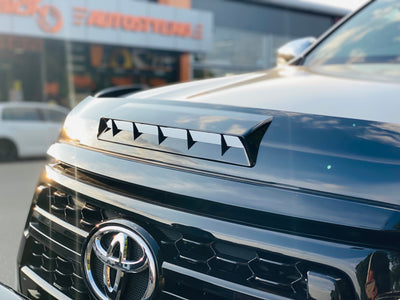 HILUX REVO GRAVEL GUARD BONNET PROTECTOR GLOSS BLACK