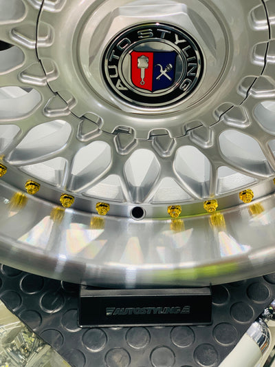 17” AS-SCORPION GOLD STUD