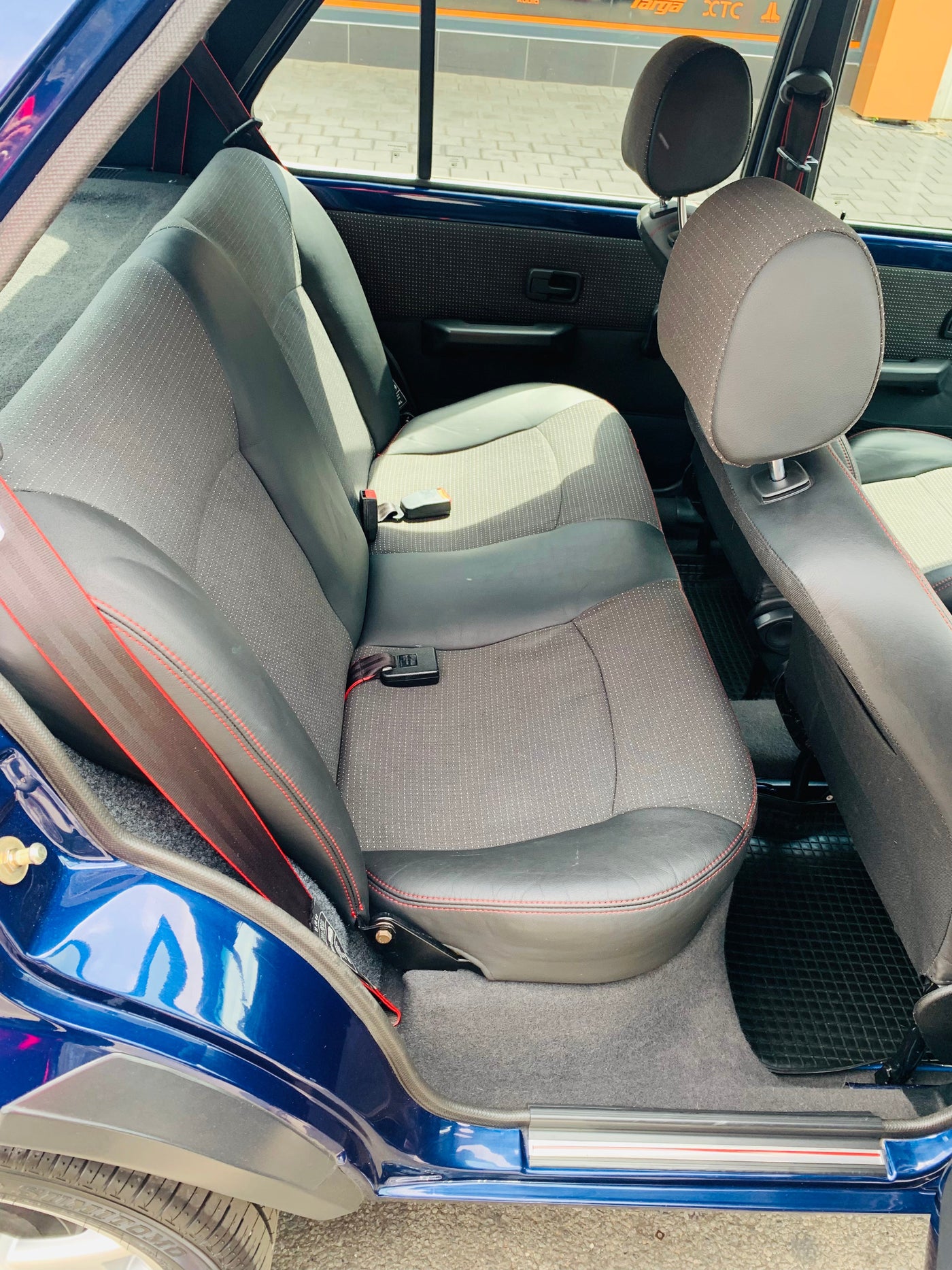 MK1 LIMITED EDITION 560/1000 1.6i AC & AIRBAG SPEC