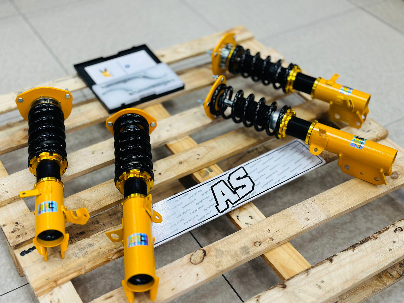 ARC PRO VERSION COILOVERS TOYOTA E9/10 METAL MOUNTING