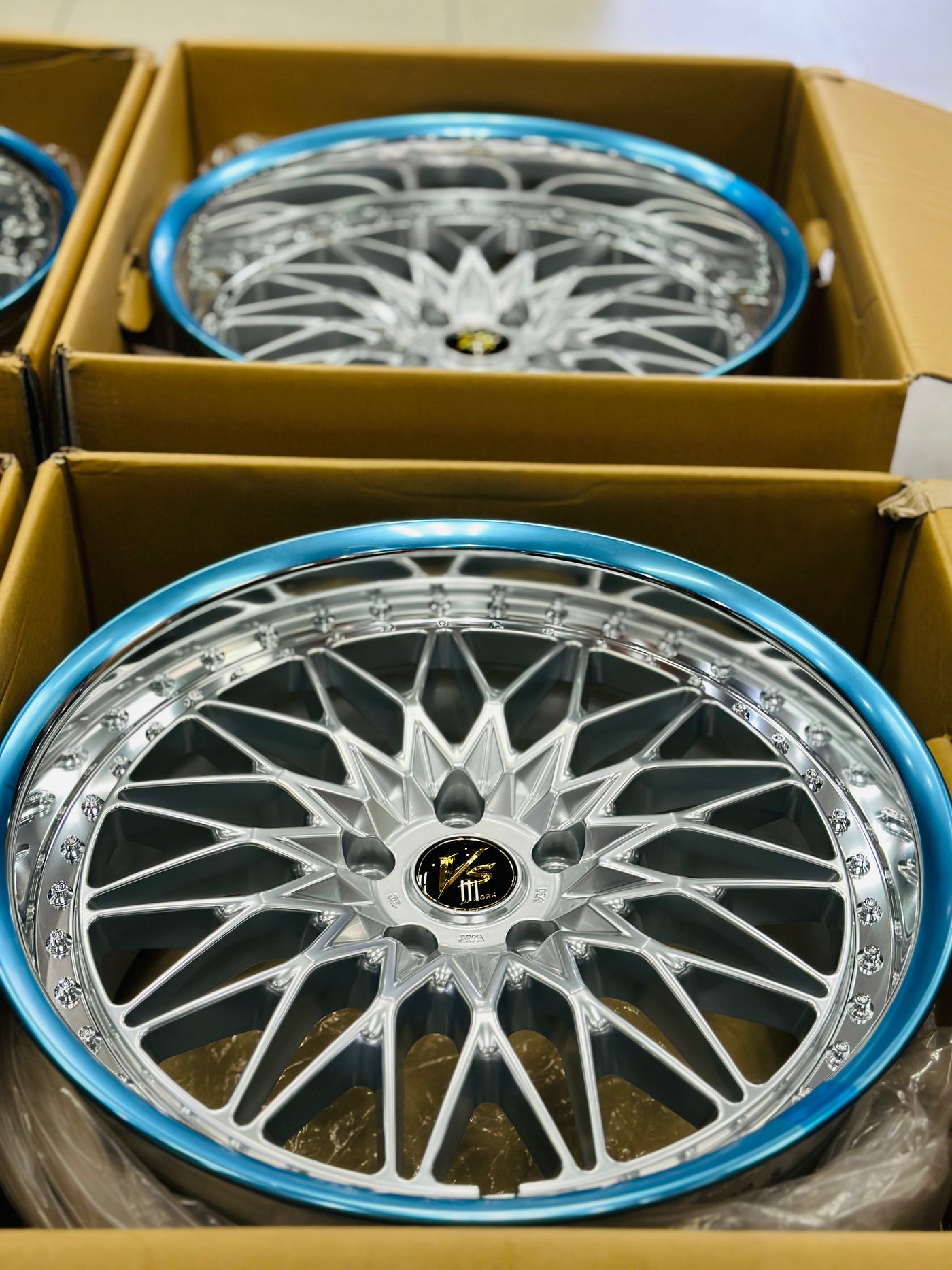 20” WORK VSXV 3pce split wheels 5/120