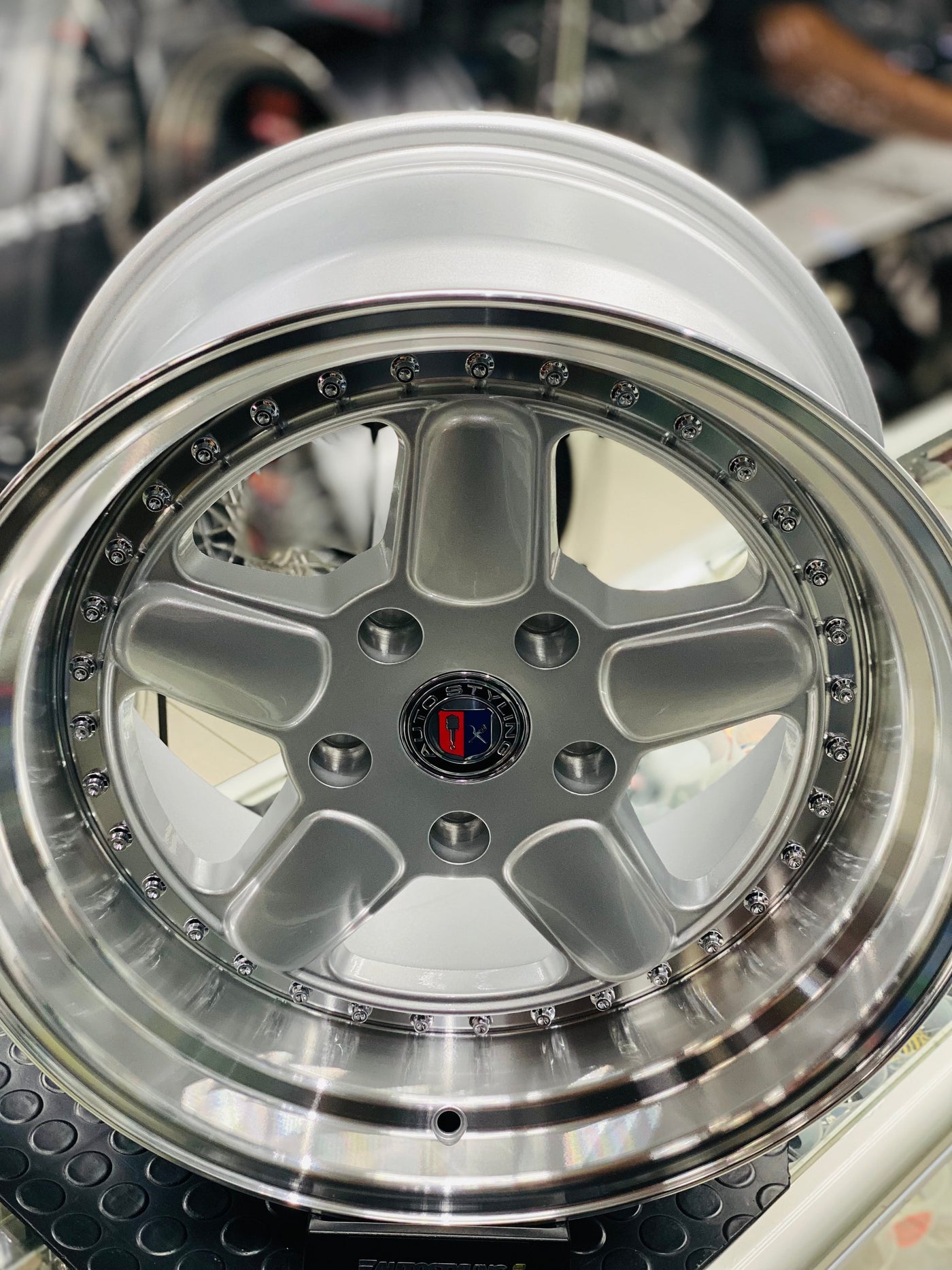 18” AS-SCHNITZER silver 5/120