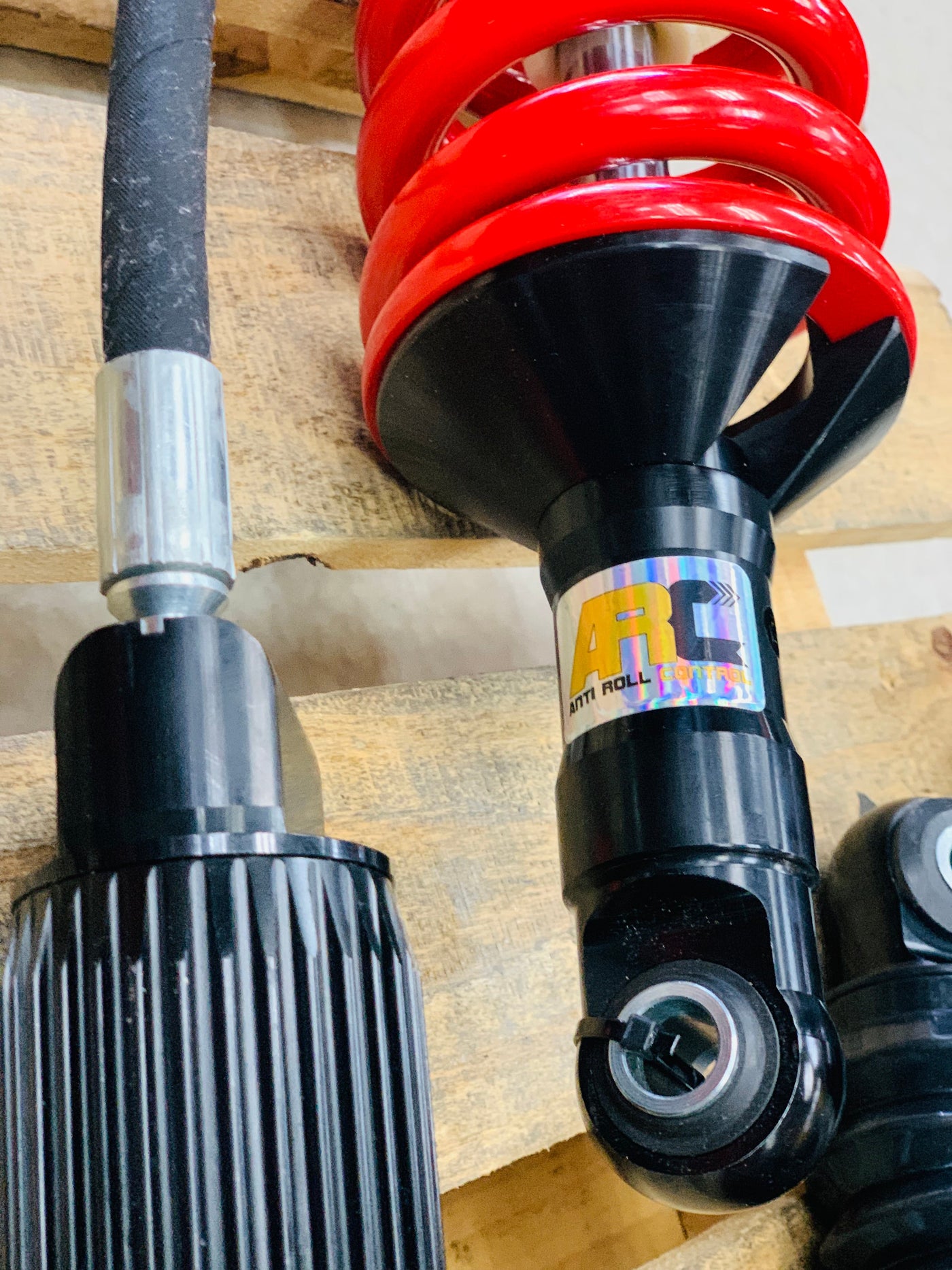 Ford Ranger T7 nitrogen lifting shocks