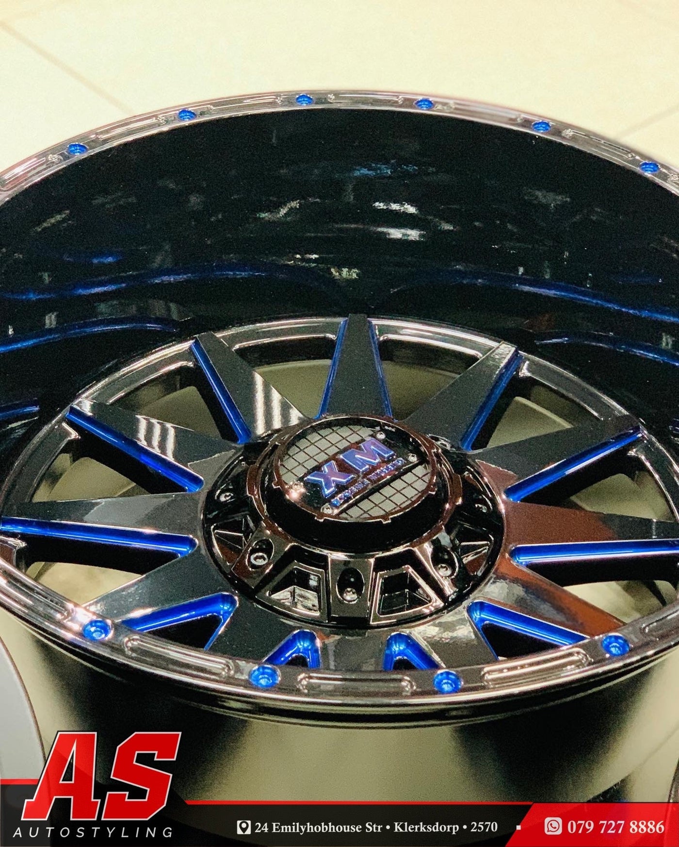 20” AS-XM312  20X12J GLOSS BLACK/ BLUE