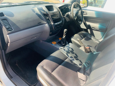 2012 FORD RANGER 2.2 S/C BAKKIE