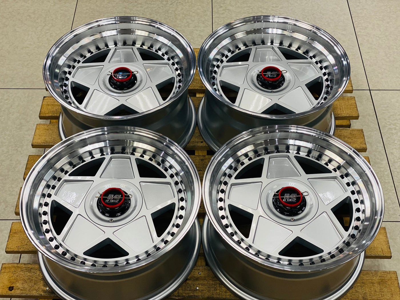 17” AS-MODENA SILVER 4/100 & 5/100