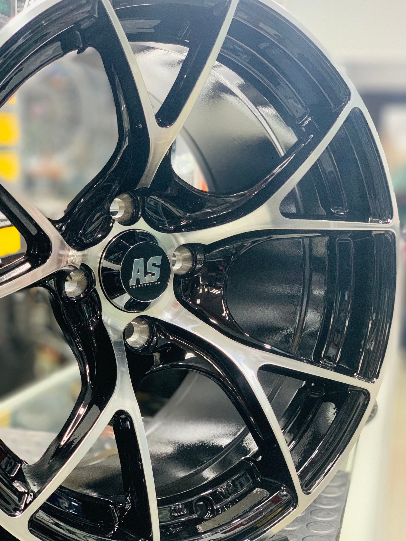 15” AS26 CONCAVE VX1 wheels