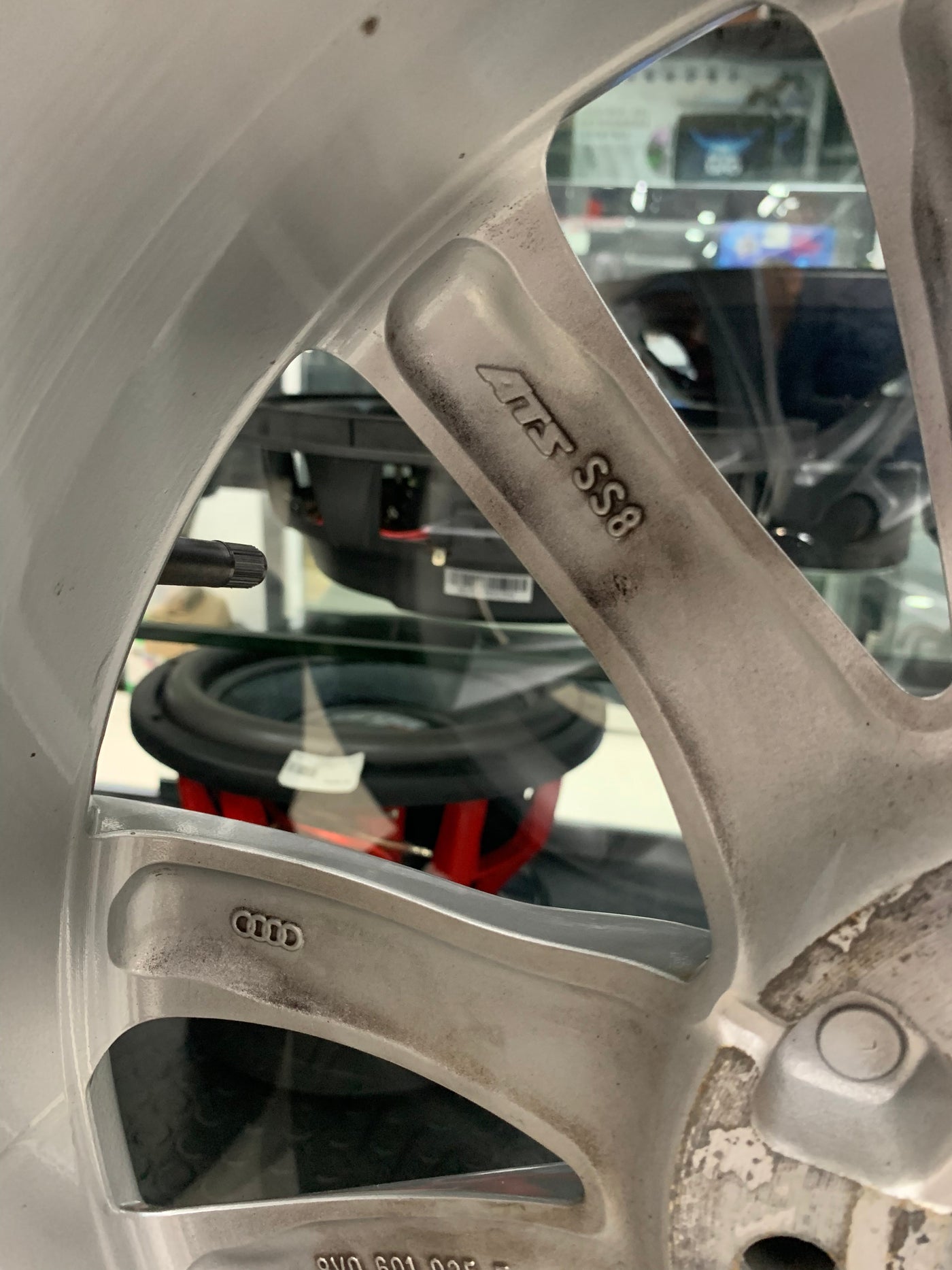 17” OEM AUDI 5/112 pre owned mags & tyres