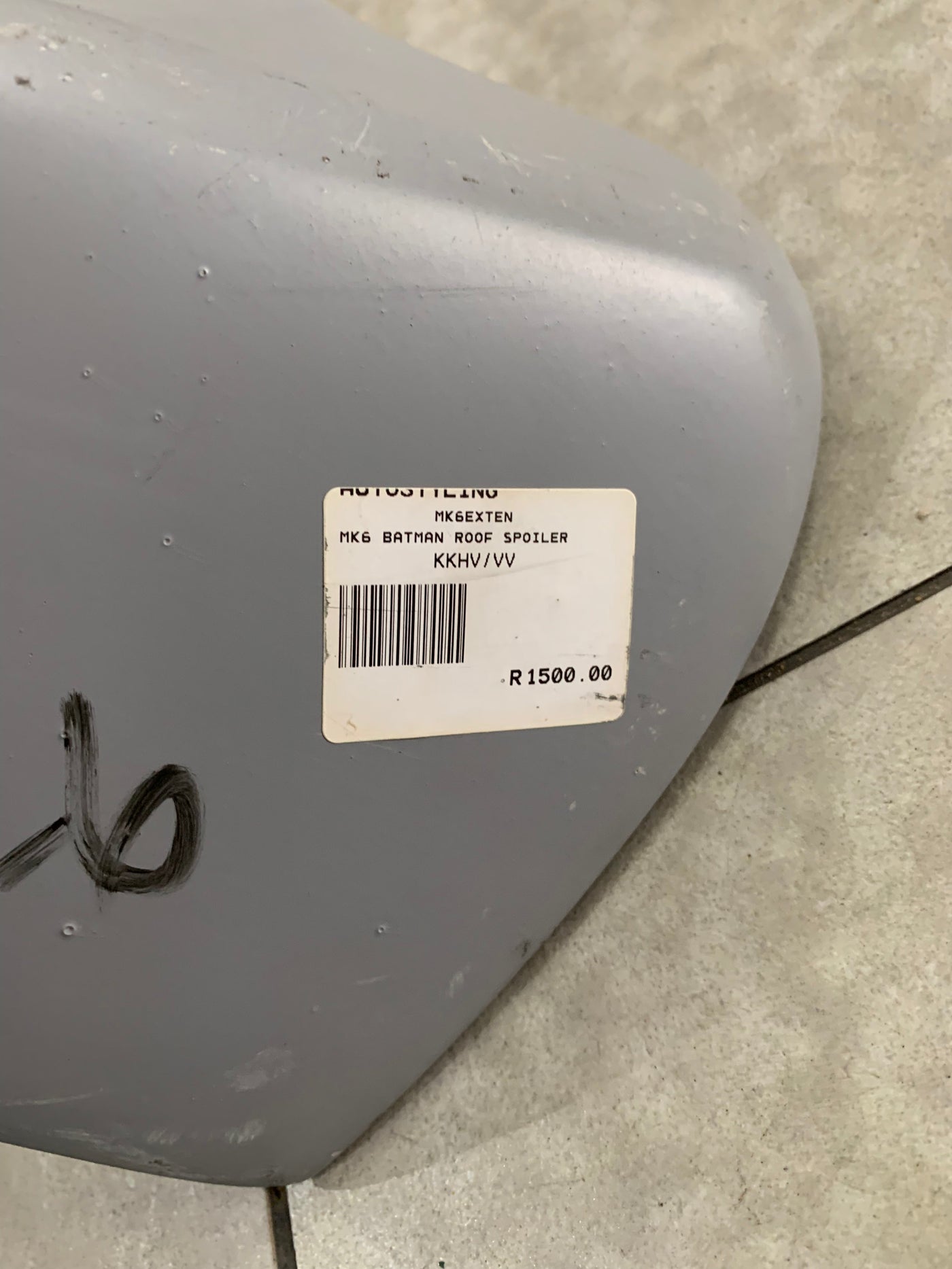 Mk6 gti osir fibre glass roof spoiler ( SHOP SOILED ) cracked but repairable