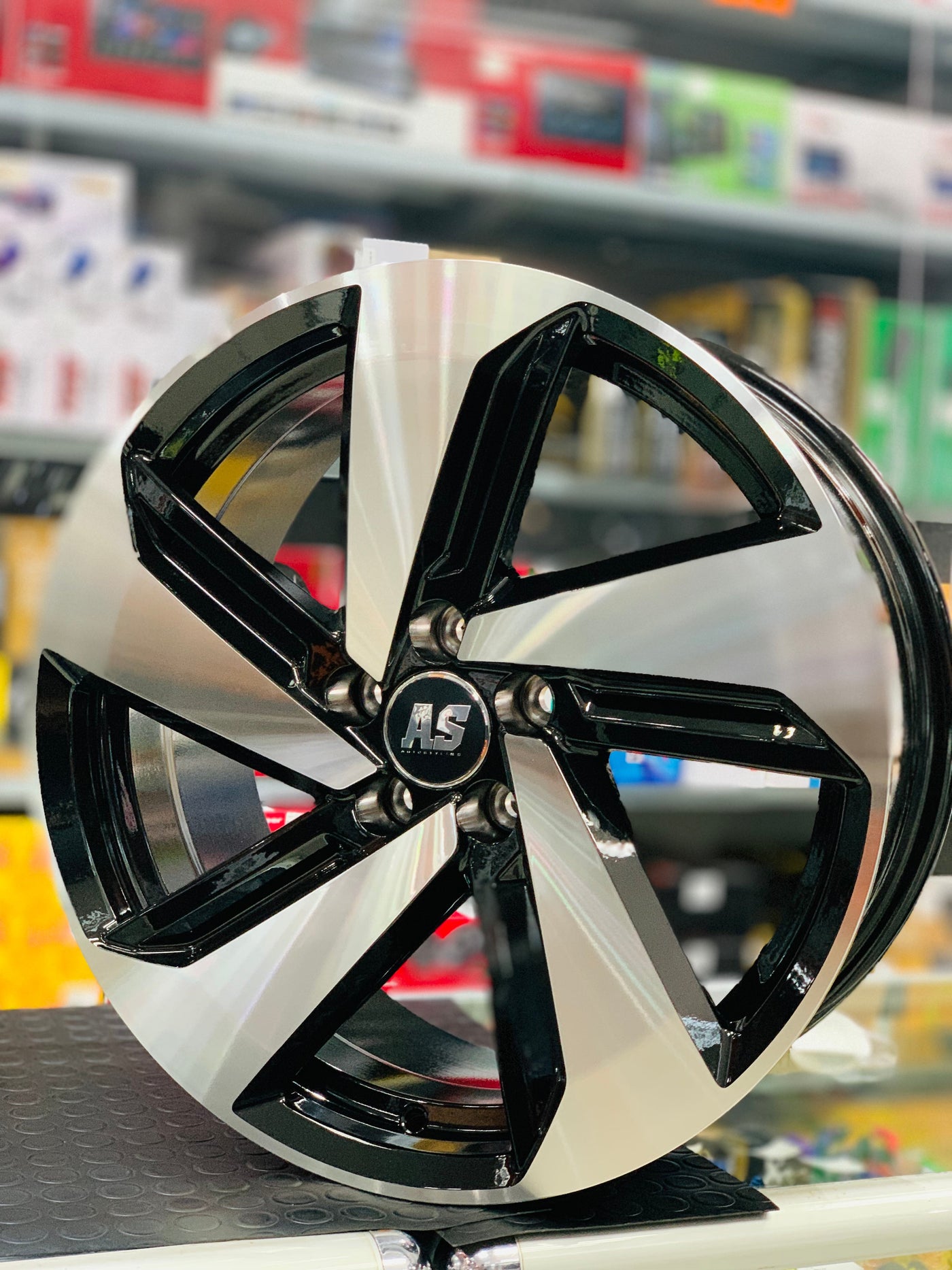 17” AS- GTI 5/100 BLACK MACHINE FACE
