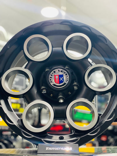 17” F2001 5x127 JEEP RIMS