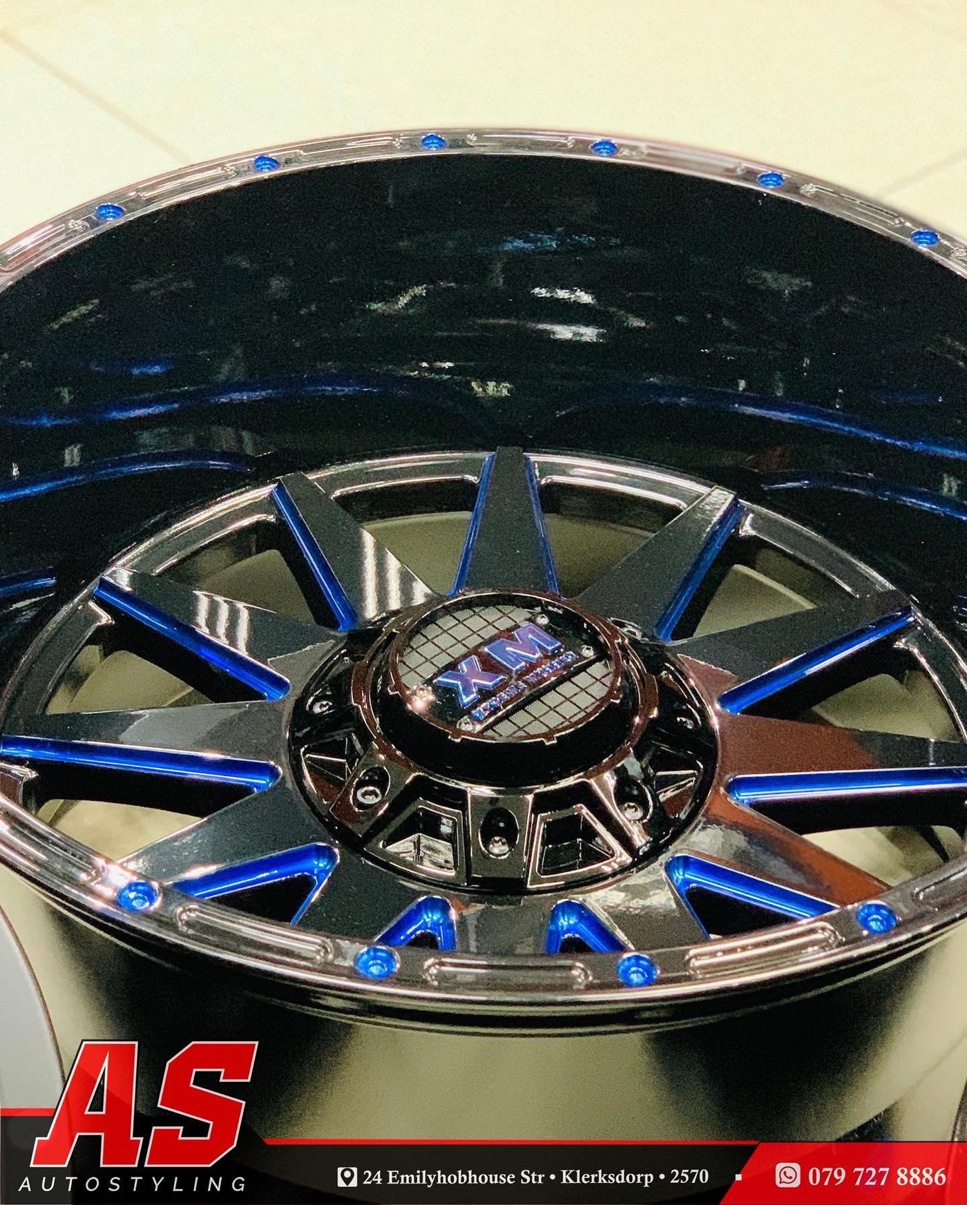 20” AS-XM312  20X12J GLOSS BLACK/ BLUE